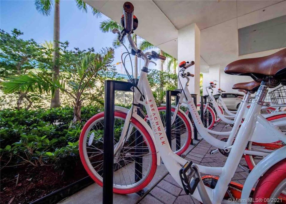 Studio 2Bed Beach Apmt With Amazing Views 30B Hallandale Beach Esterno foto